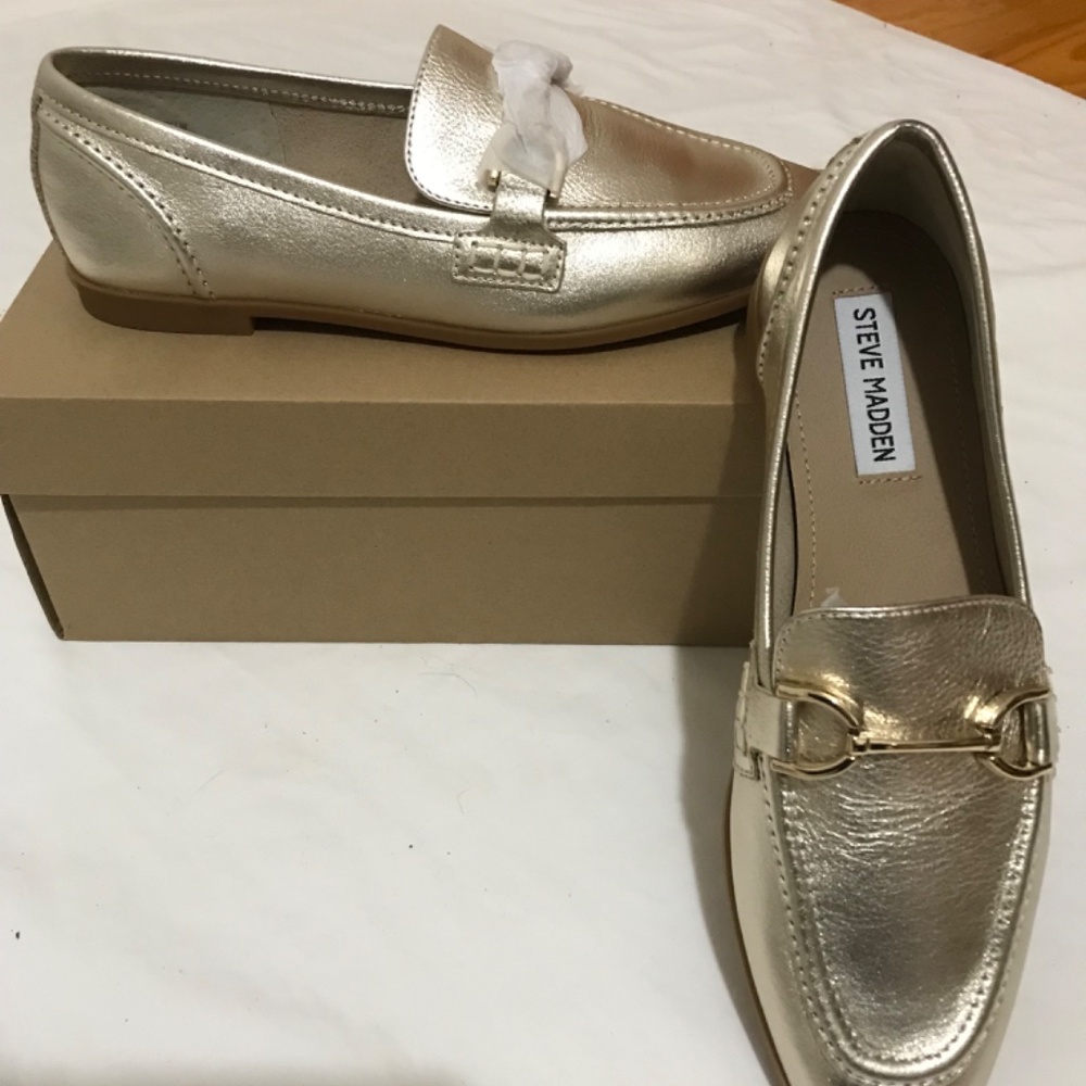 NWT STEVE MADDEN Gold Metallic Signature Women’s Loafers - Picture 5 of 6